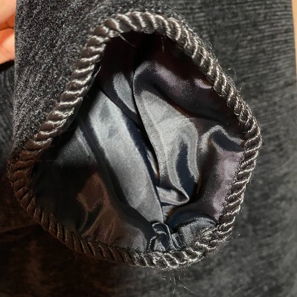 Vintage Daniel K Velvet Floral Embroidered Coat Size L Black. - Picture 10 of 10